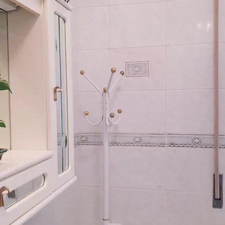Napoli Stadio - 3 Bedrooms - 2 Baths - 6 Pax -Free Park Νάπολη