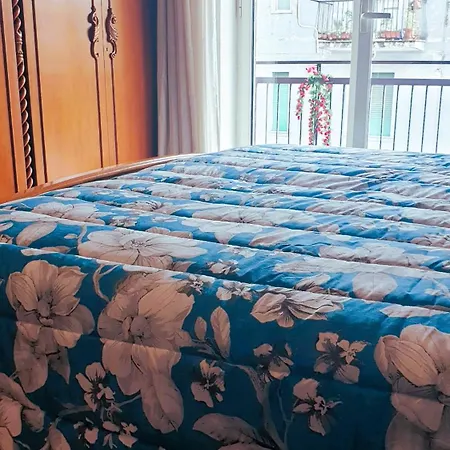 Napoli Stadio - 3 Bedrooms - 2 Baths - 6 Pax -Free Park *