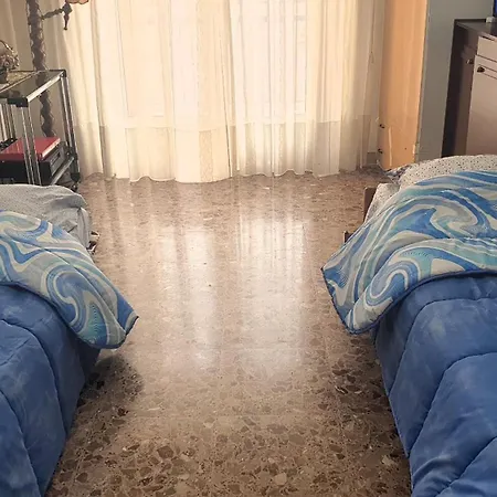 Napoli Stadio - 3 Bedrooms - 2 Baths - 6 Pax -Free Park * Νάπολη
